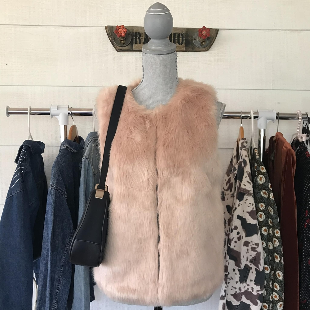 Forever 21 Pink Faux Fur Vest Womens Size Small